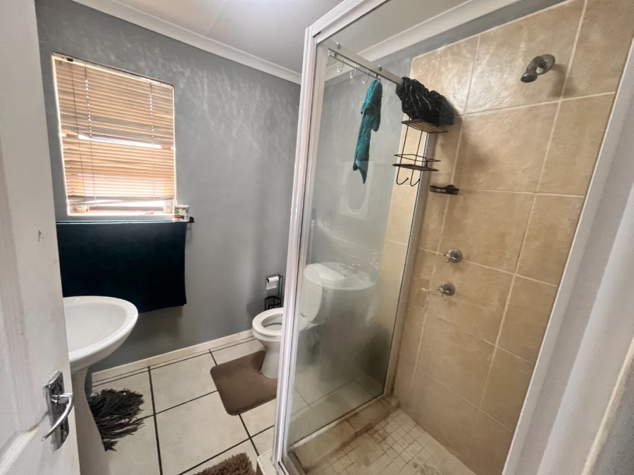  Bedroom Property for Sale in Ferreira Town Eastern Cape